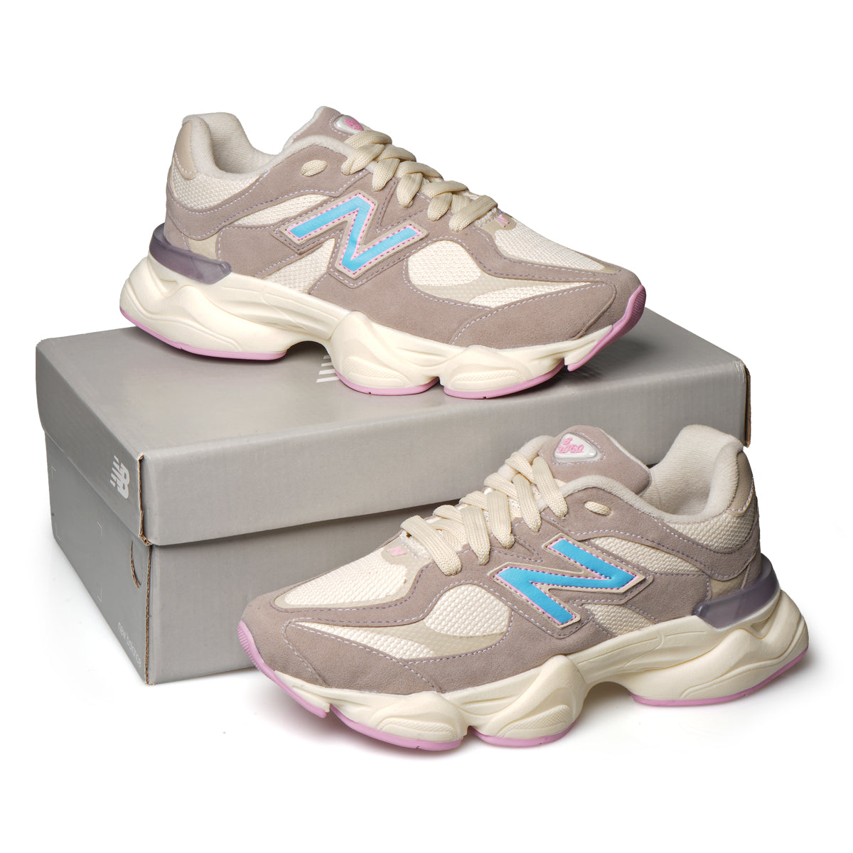 Tênis New Balance 9060