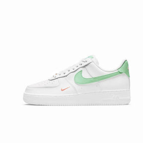 Tênis Nike Air Force 1 Essential White Rust