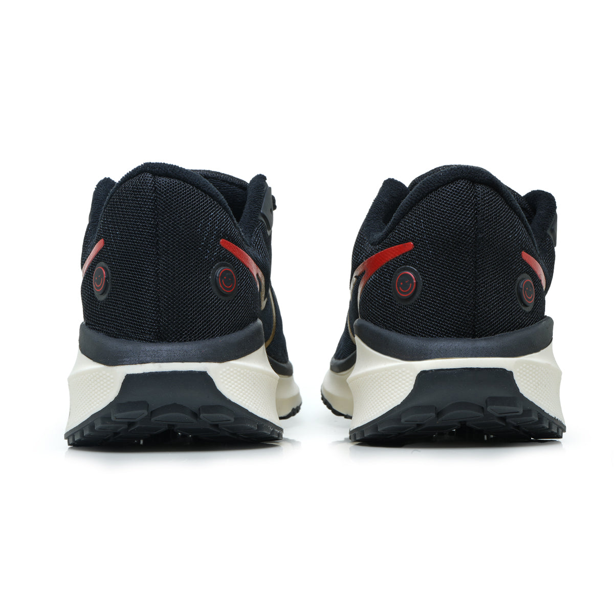 Tênis Nike Vomero 17